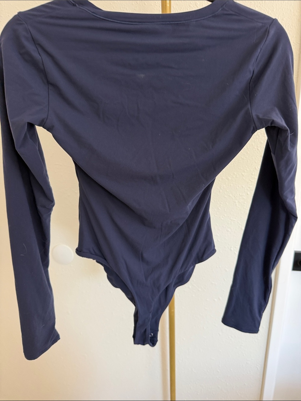 SKIMS Long Sleeve Scoop Neck Bodysuit - Navy Preloved Sz Med - Picture 3 of 3
